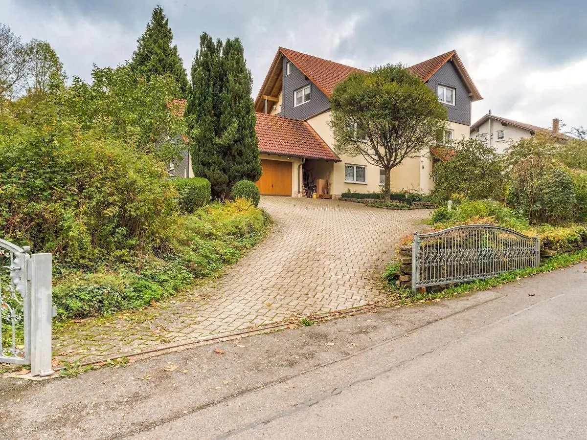 Spacious Apartment With Barbecue Marktrodach 0*,